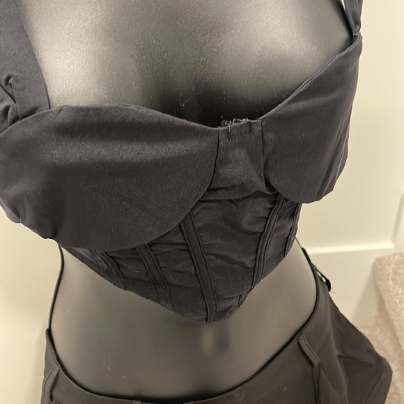 Woman’s ZAFUL Outfit - Picture 2 of 5